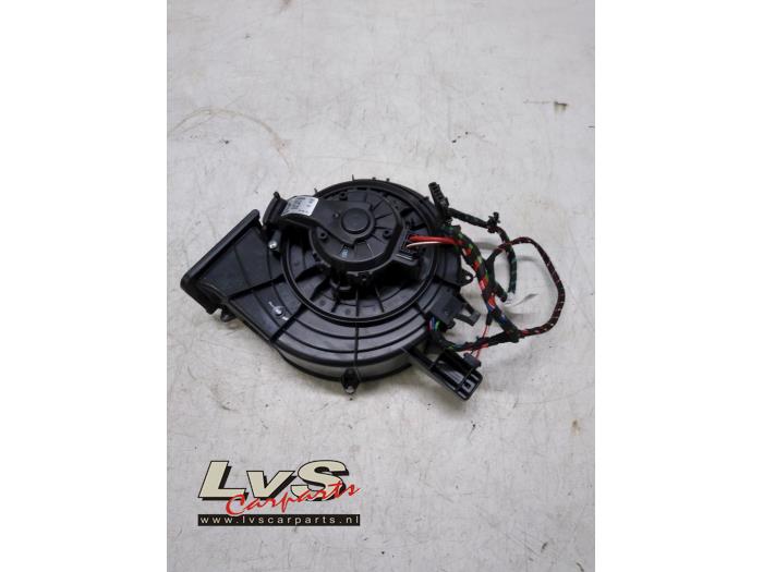 Volkswagen UP Heating and ventilation fan motor