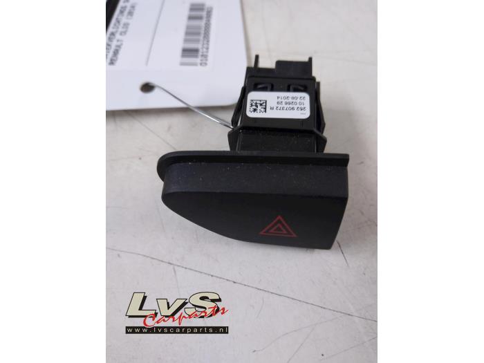 Renault Clio Panic lighting switch
