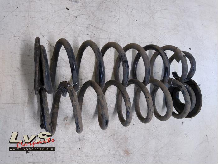 Volkswagen Passat Torsieveer achter