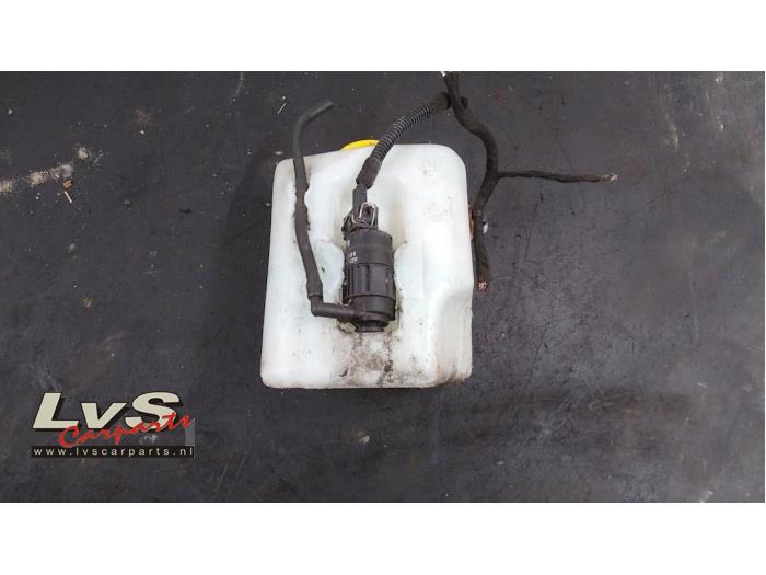 Opel Tigra Scheibensprühertank vorne