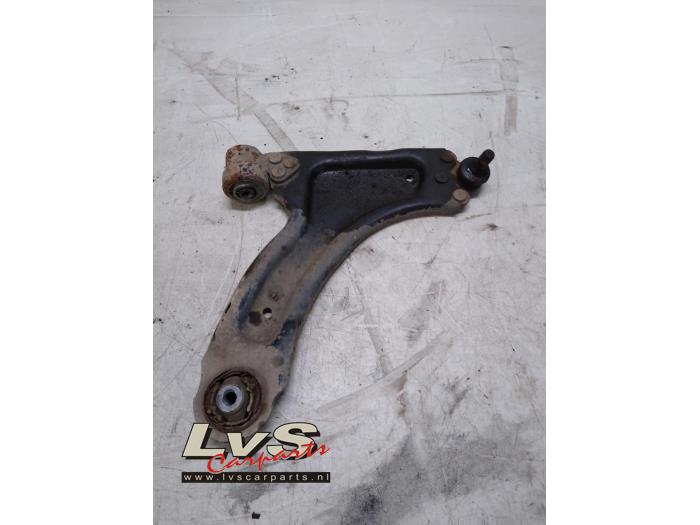 Opel Tigra Draagarm rechts-voor
