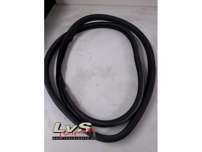 Jaguar XF Türgummi 4-türig links vorne