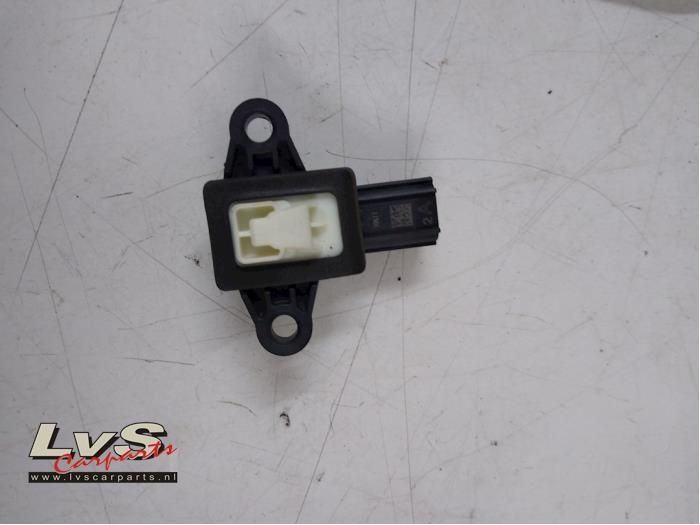 Jaguar XF Airbag sensor