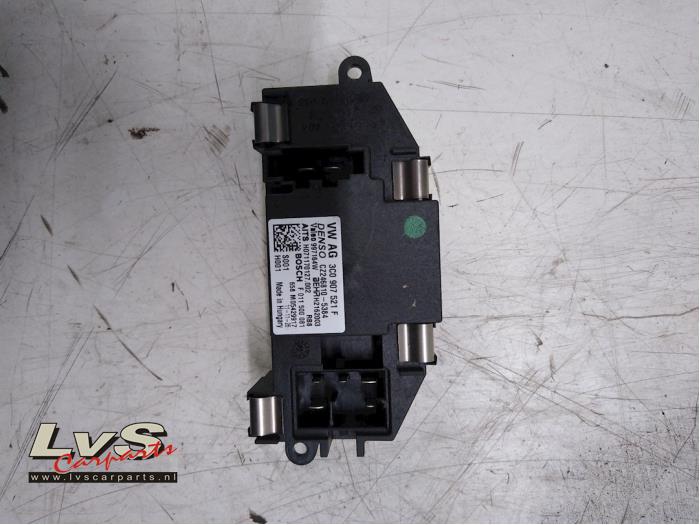 Volkswagen Passat Heater resistor