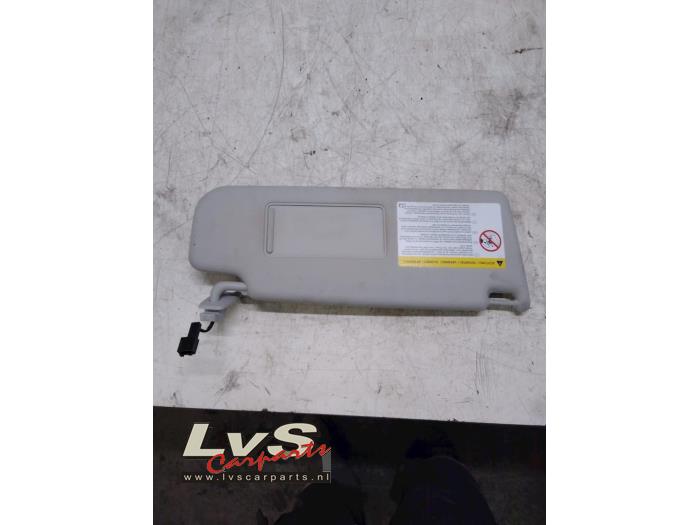 Volkswagen Passat Pare-soleil