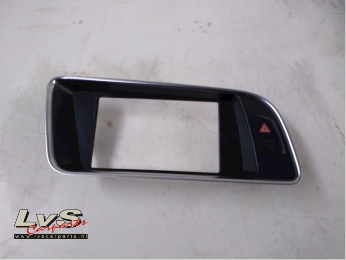 Audi Q5 Panic lighting switch