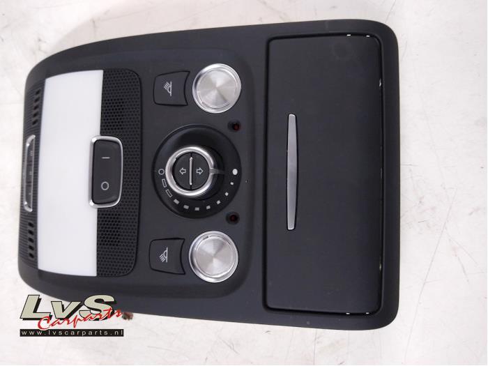 Audi Q5 Eclairage intérieur avant