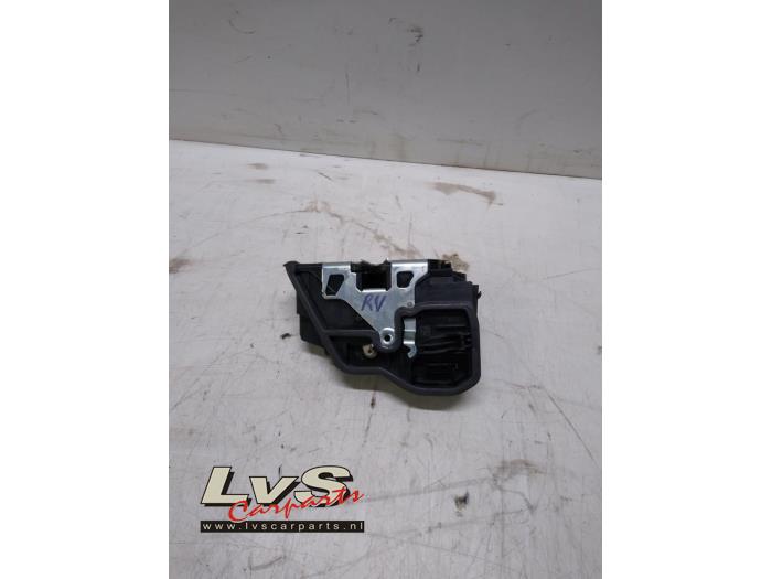 BMW X3 Front door lock mechanism 4-door, right
