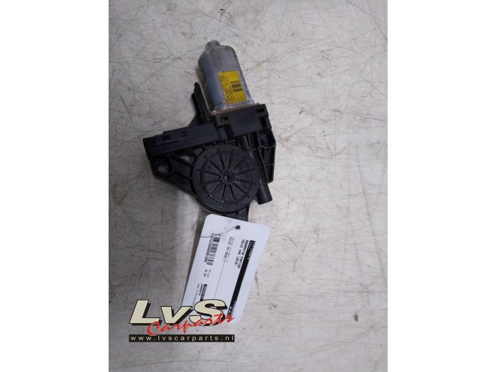 Volvo V40 Door window motor