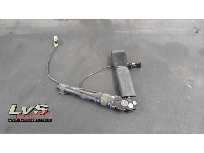 Opel Meriva Tendeur de ceinture droit