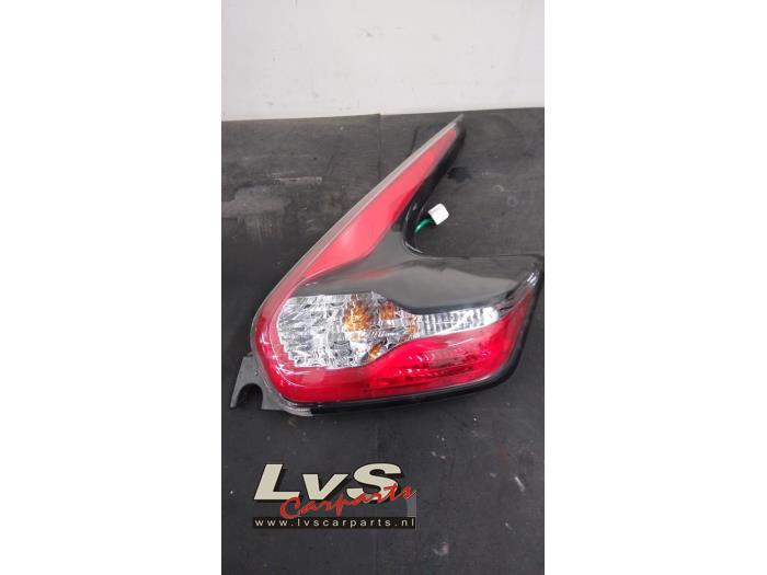 Nissan Juke Taillight, right