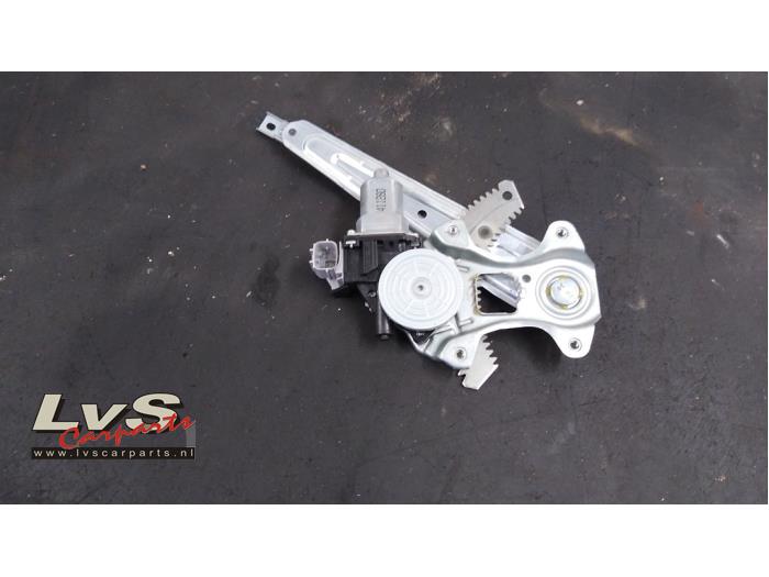 Nissan Juke Fenstermechanik 4-türig links hinten