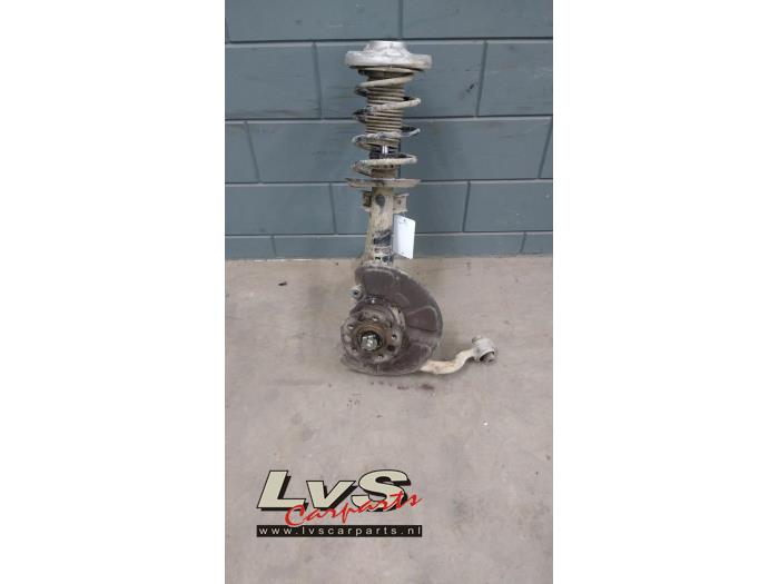 Mercedes E-Klasse Stoßdämpferstrebe rechts vorne