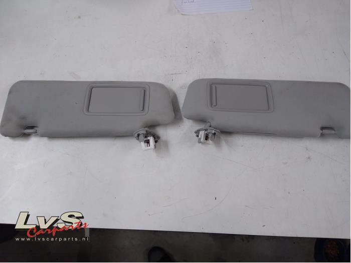 Toyota Prius Pare-soleil