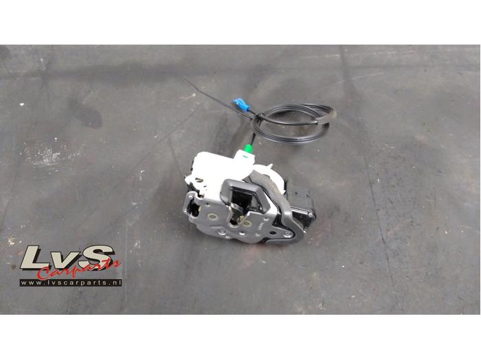 Opel Adam Deurslot Mechaniek 2Deurs rechts