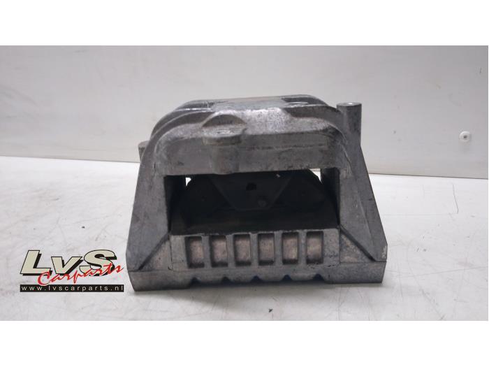 Seat Toledo Engine mount