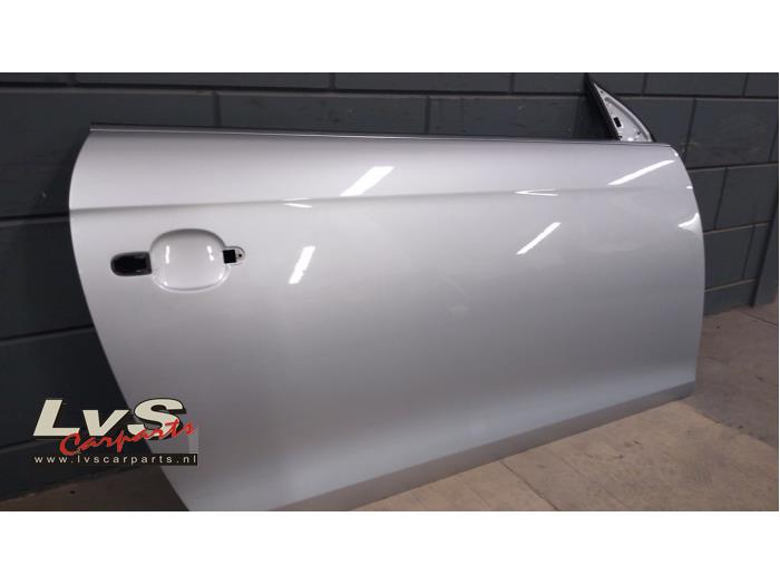 Volkswagen Eos Door 2-door, right
