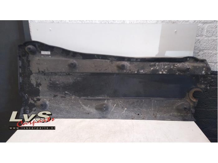 Volkswagen Tiguan Bash plate