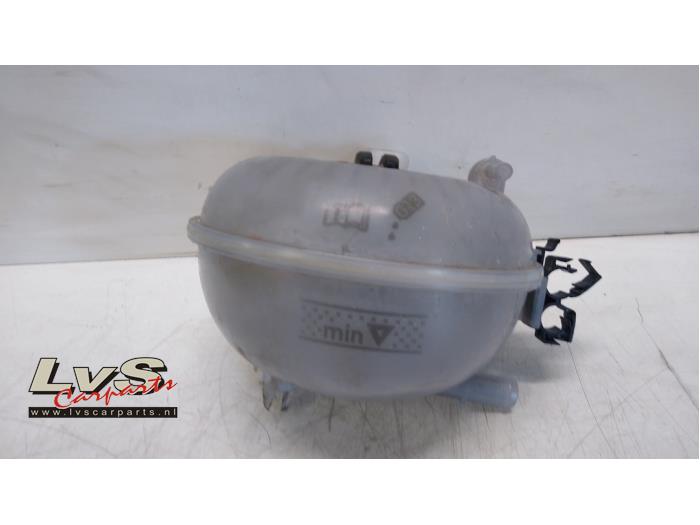 Volkswagen Tiguan Ausgleichsbehälter
