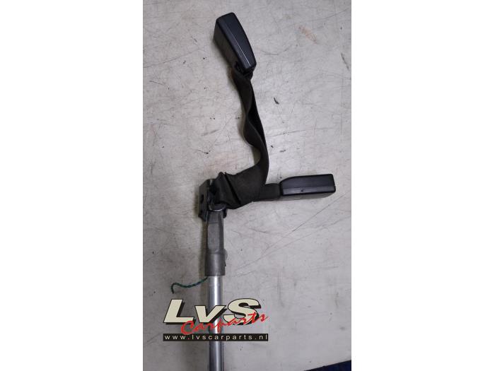 BMW 3-Série Tendeur de ceinture arrière centre