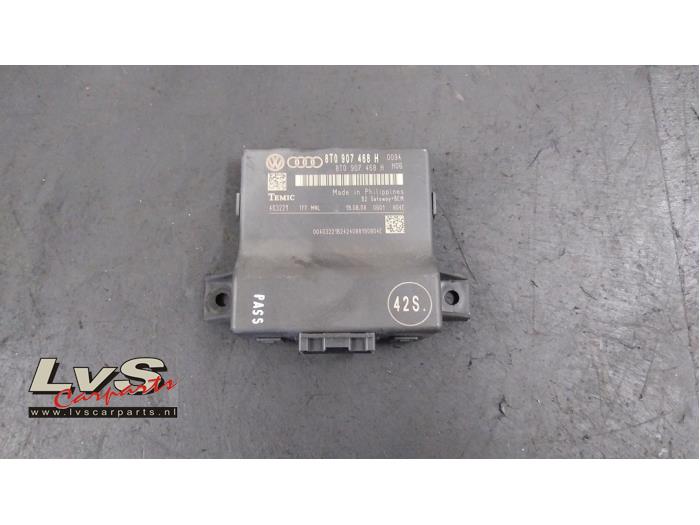 Audi A4 Gateway module