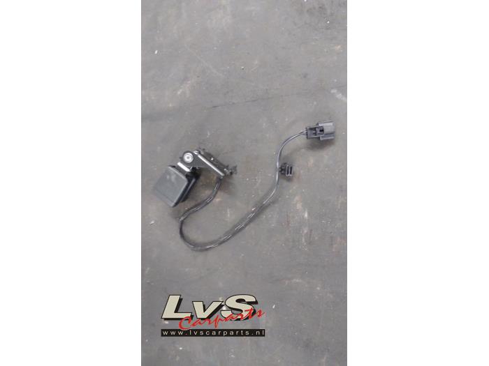 Ford Fiesta Sicherheitsgurt Schließe Mitte hinten