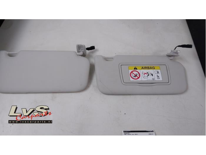 Ford Fiesta Pare-soleil