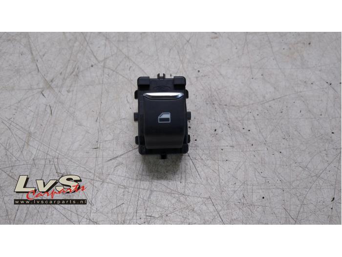 Ford Fiesta Elektrisch Raam Schakelaar