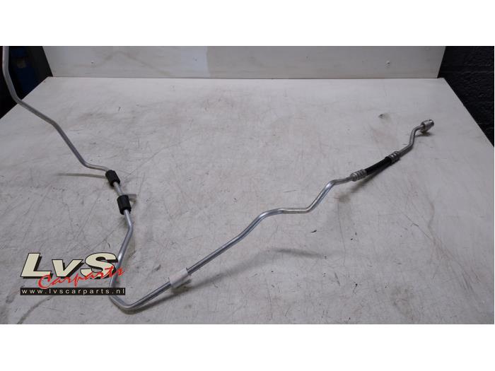 Ford Fiesta Air conditioning line