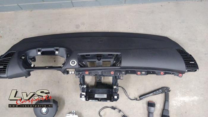 BMW 1-Serie Vollzähligkeit Airbags