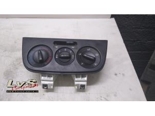 Gebruikte Kachel Bedieningspaneel Peugeot Bipper (AA) 1.3 BlueHDi 80 16V Prijs € 75,00 Margeregeling aangeboden door LvS Carparts