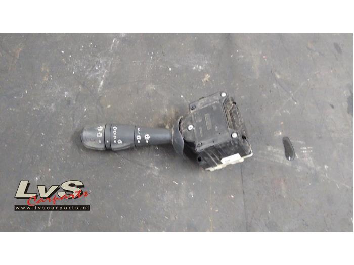 Renault Twingo Commutateur essuie-glace