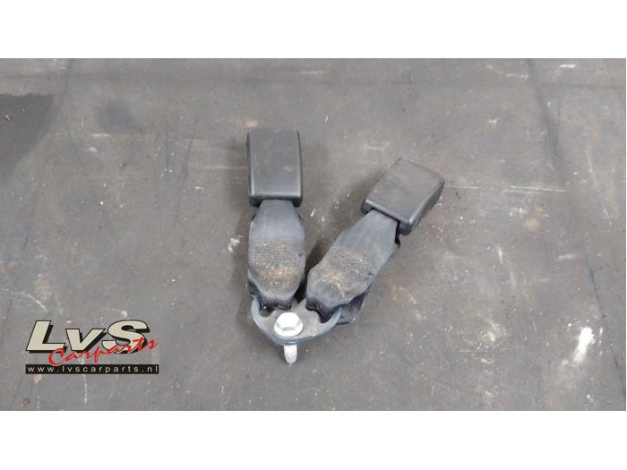 Dacia Sandero Rear seatbelt buckle, right