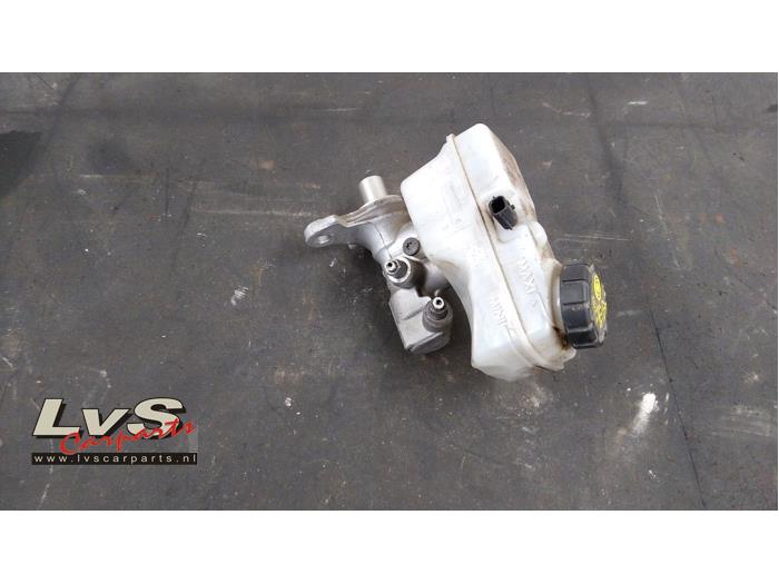 Dacia Sandero Hauptbremszylinder