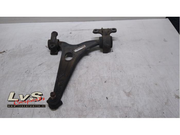 Citroen Jumpy Bras de suspension bas avant gauche