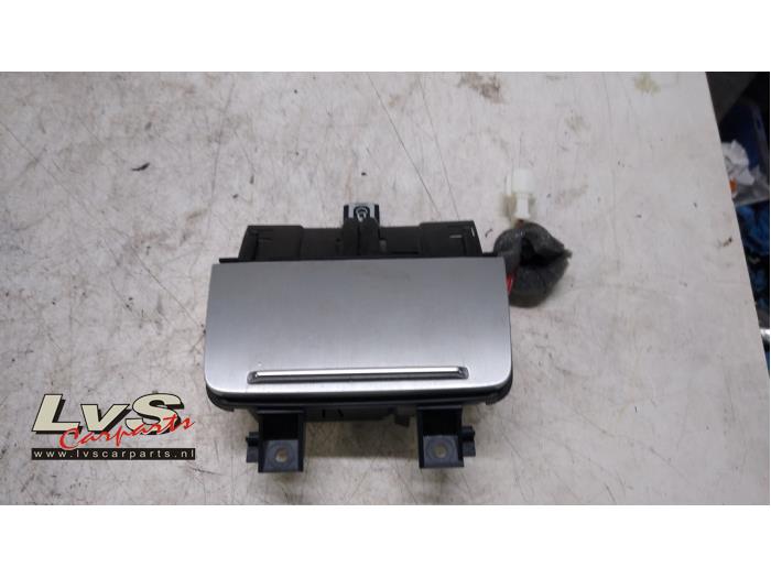 Audi TT Cendrier avant