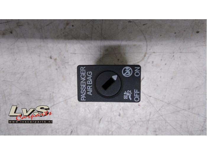 Volkswagen Transporter Airbag lock