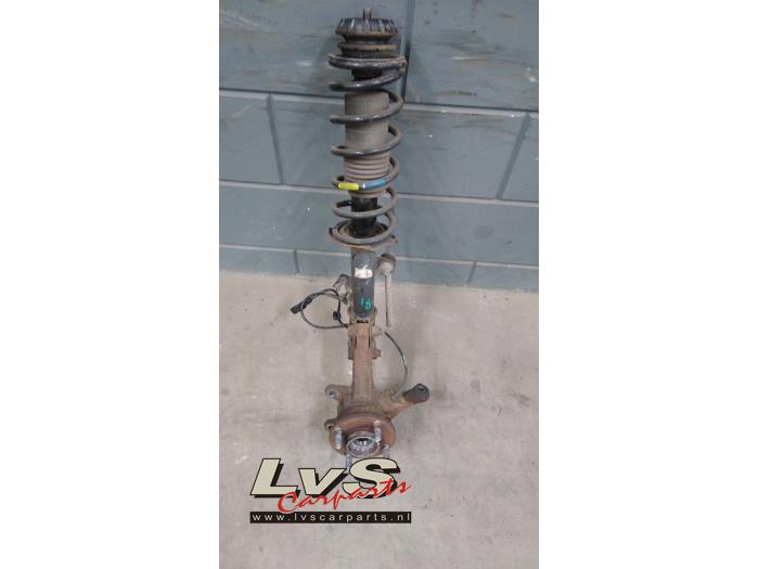 Nissan Micra Barre amortisseur avant gauche