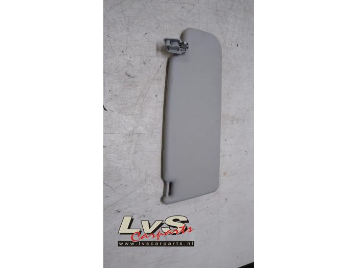 Volkswagen UP Pare-soleil