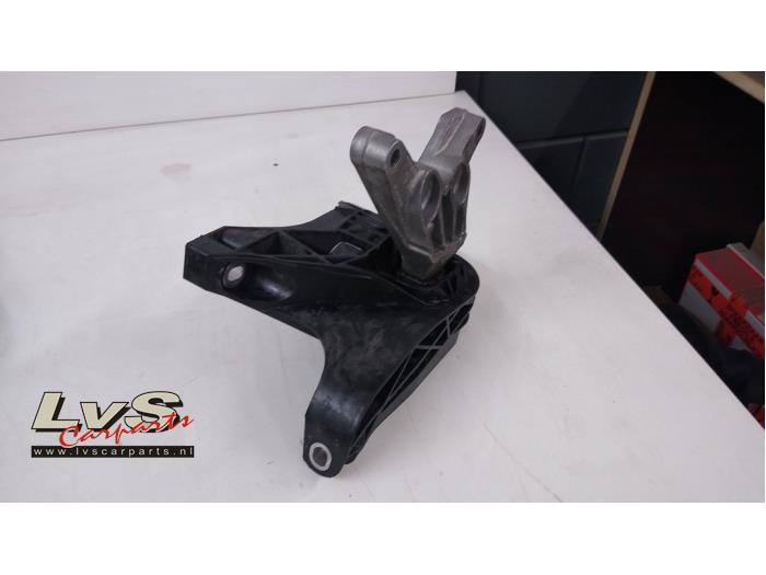 Opel Grandland X Motorsteun