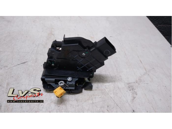 Ford KA+ Deurslot Mechaniek 4Deurs links-achter