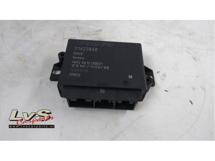 Volvo V40 PDC Module