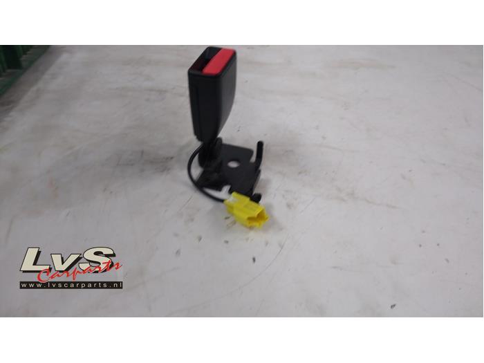 Volvo V40 Sicherheitsgurt Schließe rechts hinten