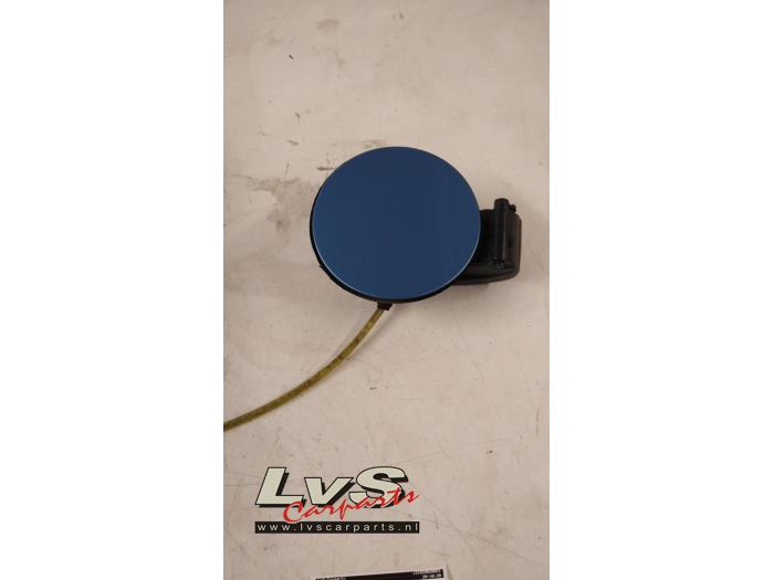 Volvo V40 Tankklappe