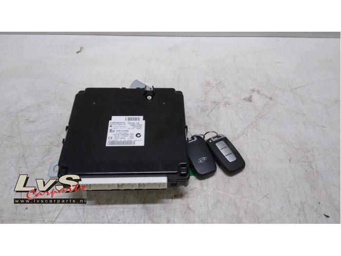 Kia Rio Steuergerät sonstige