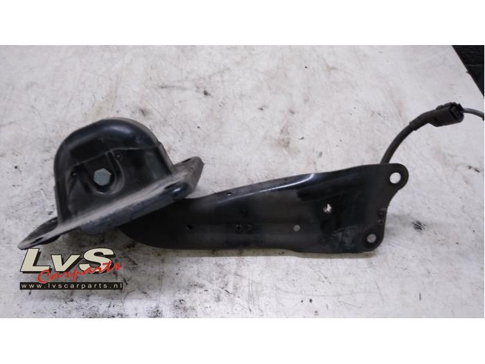 Audi A3 Querlenker links hinten