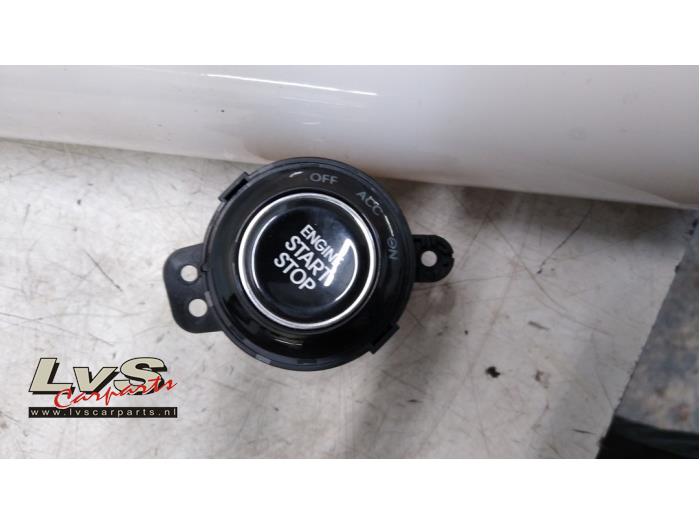 Kia Rio Commutateur marche-arrêt