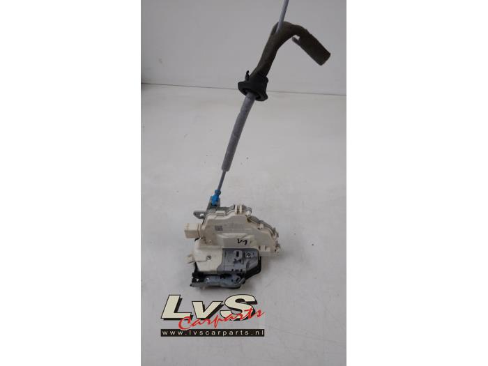 Audi Q7 Deurslot Mechaniek 4Deurs links-achter