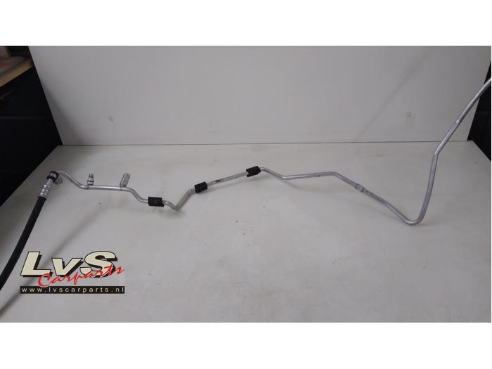 Volkswagen Passat Air conditioning line