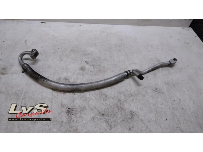 Volkswagen Polo Air conditioning line